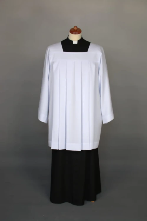 Komża kapłańska z tropiku-wełny.