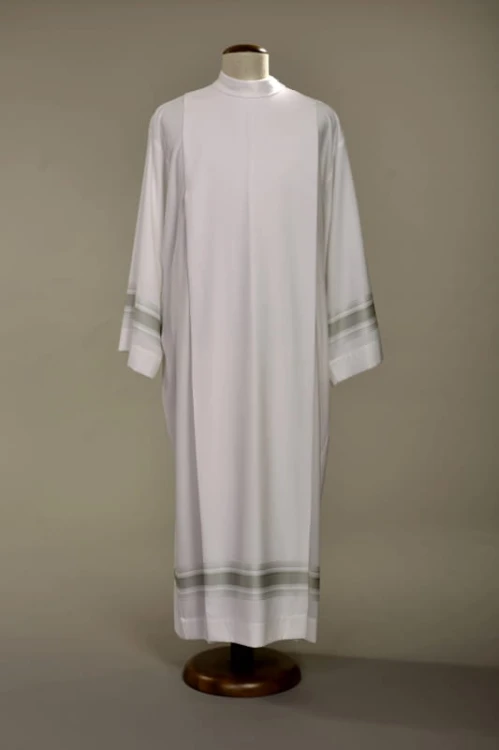 Alba kapłańska z wiskozowej tkaniny