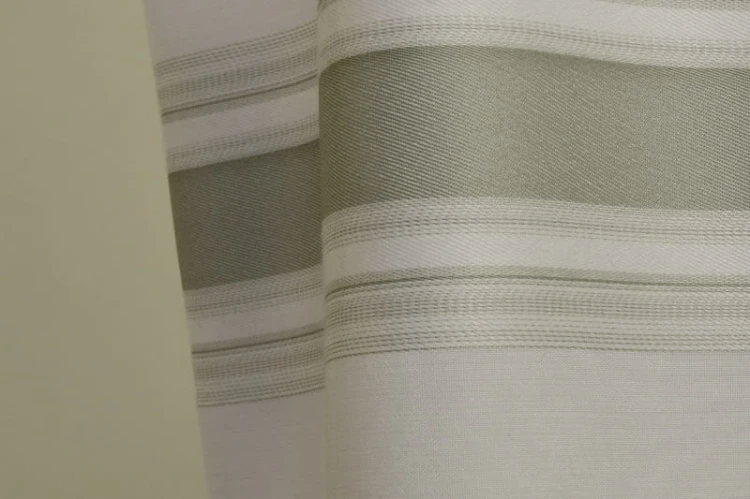 Alba kapłańska z wiskozowej tkaniny