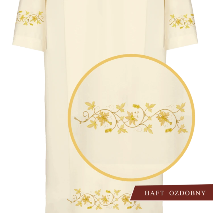 Alba kapłańska ecru z haftem.