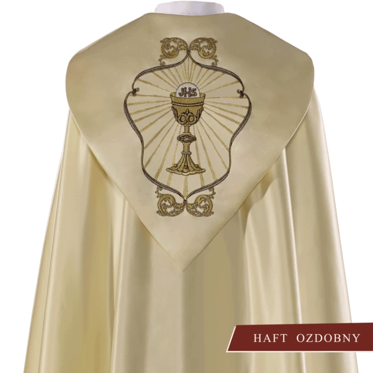 Kapa haftowana symbolem kielicha i IHS.