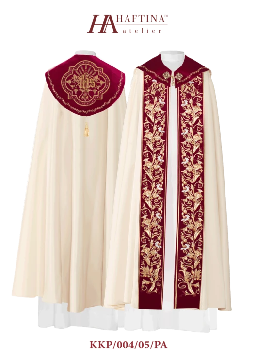 Kapa z haftem na aksamicie.