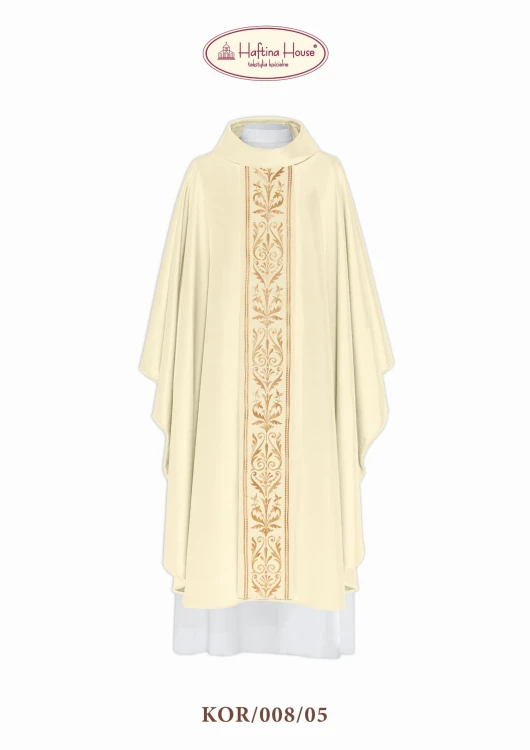 Ornat ze złotym haftem