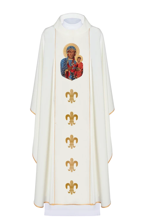 Ornat z haftowanym wizerunkiem Matki Bożej Częstochowskiej.