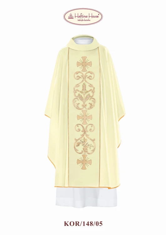 Żakardowy ornat haftowany