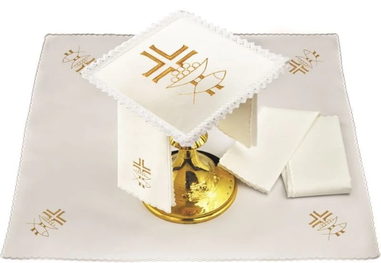 Lniany komplet bielizny kielichowej z symbolem Krzyża i Ryby