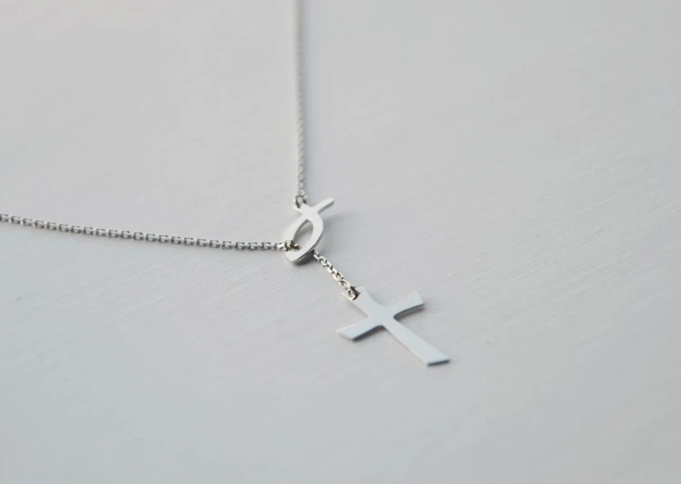 Silver chain celebrity with charms Cross and a Fish