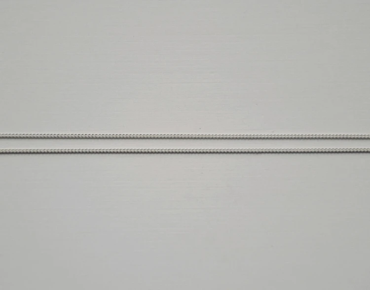 925 Delicate silver chain.