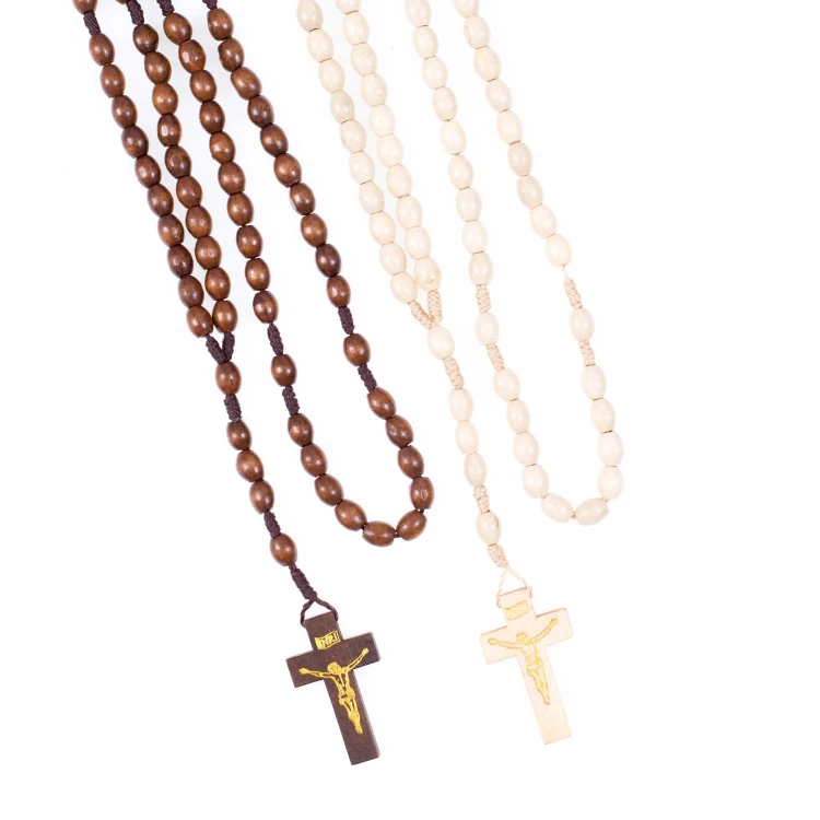 Różaniec drewniany