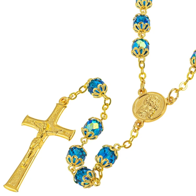 Różaniec kryształowy na złotym łańcuszku