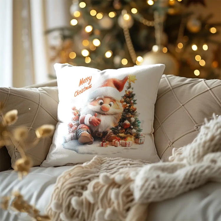 Weihnachtskissen für Kinder mit einem Wichtel und Weihnachtsbaum