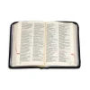 Otwarta czarna Biblia z suwakiem – tekst i przypisy
