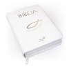 Biała Biblia z rybką – zamknięty tom z zamkiem
