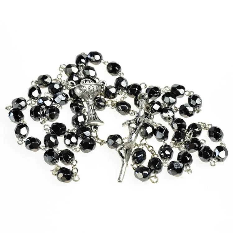 Różaniec hematytowy 6 mm. Na Pierwszą Komunię Świętą.
