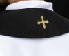 Czarna stuła aksamitna ze złotym krzyżem – zdjęcie 6