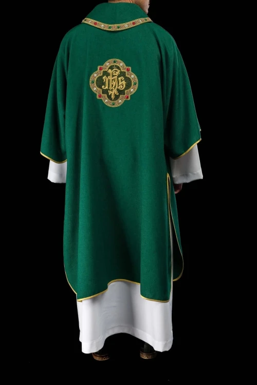 Zielona dalmatyka liturgiczna IHS z kołnierzem golfowym – detal 6