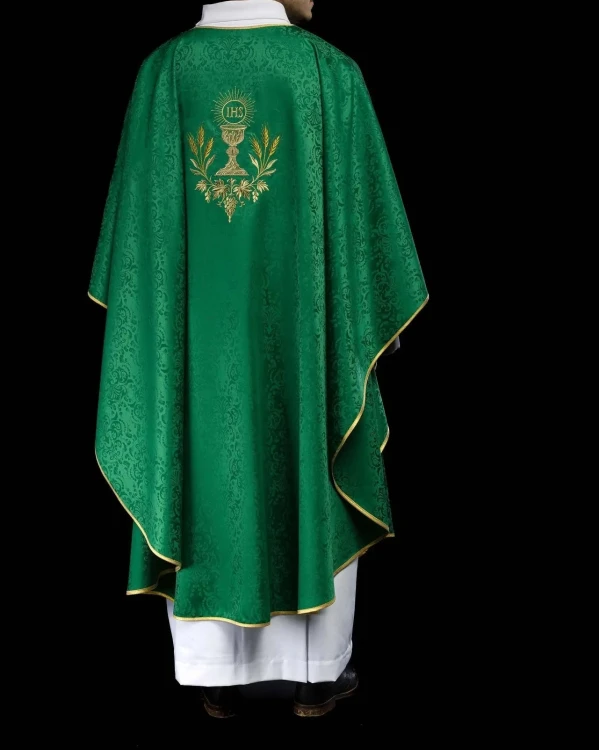 Ornat zielony żakardowy z haftem kielicha i Hostii – zdjęcie 7