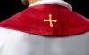 Stuła kapłańska czerwona z haftem IHS – jednostronna – zdjęcie 6