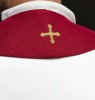 Stuła kapłańska czerwona ze złotym haftem IHS – zdjęcie 3