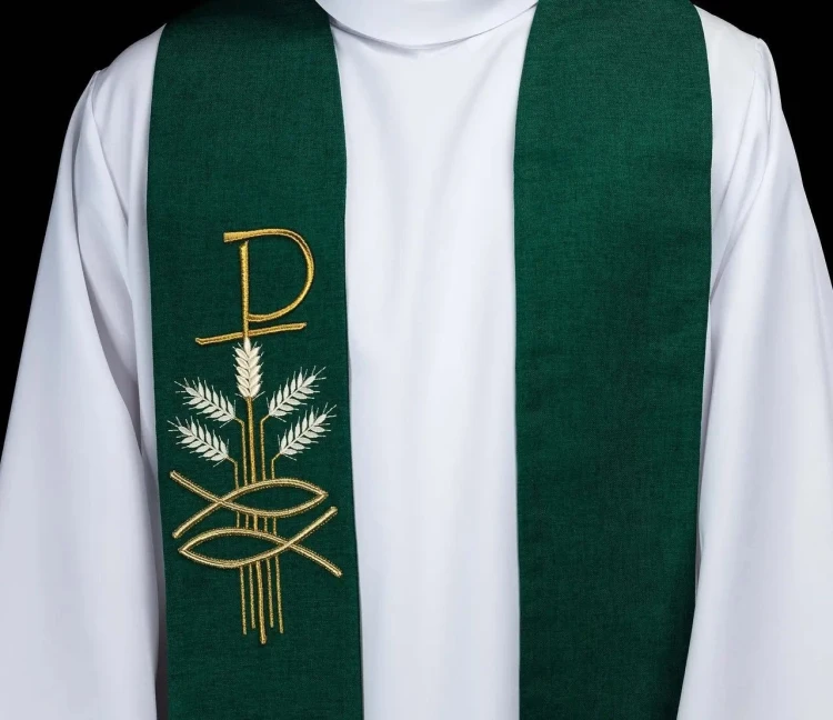 Stuła kapłańska zielona z haftem PAX, kłosami i rybą – zdjęcie 2