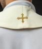 Stuła wielkanocna ecru z haftem Baranka Bożego i krzyża – detal 5