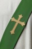 Stuła diakońska zielona z haftem krzyża – detal 3