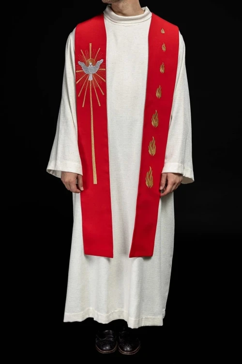 Stuła liturgiczna czerwona z dekoracyjnym haftem