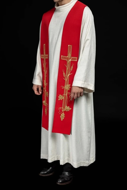 Stuła liturgiczna czerwona z haftem krzyża – detal 5