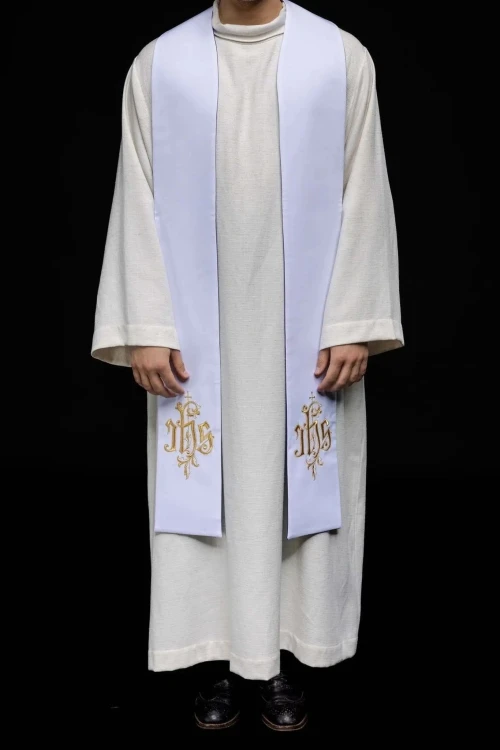 Stuła liturgiczna dwustronna fioletowo-biała z haftem IHS – detal 6