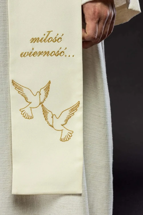 Stuła liturgiczna ecru z dekoracyjnym haftem – detal 3