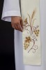 Stuła liturgiczna ecru z haftem eucharystycznym – detal 2