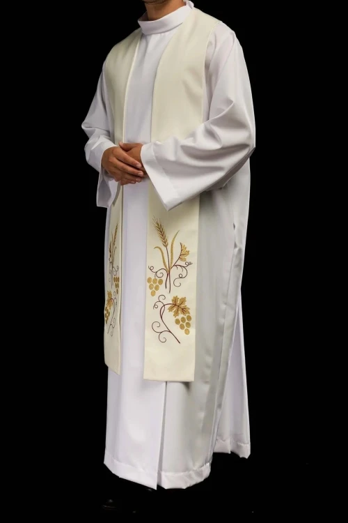 Stuła liturgiczna ecru z haftem eucharystycznym – detal 5