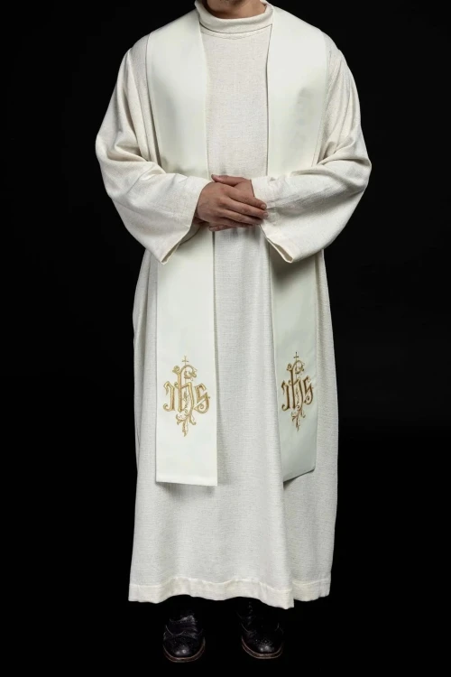 Stuła liturgiczna ecru z haftem IHS – detal 4