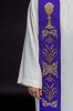 Stuła liturgiczna fioletowa z haftem IHS – detal 3