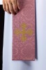 Stuła liturgiczna różowa z haftem krzyża