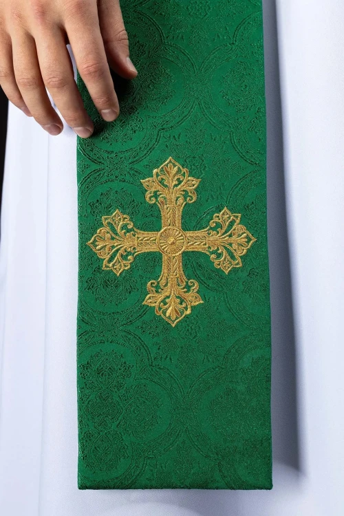 Stuła liturgiczna zielona z haftem krzyża