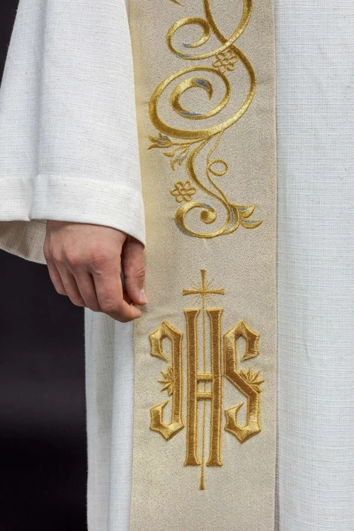 Stuła liturgiczna złota z haftem IHS