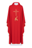 Czerwony ornat liturgiczny haftowany motywem IHS