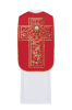Czerwony ornat rzymski haftowany motywem eucharystycznego kielicha – pełny widok