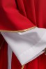 Ornat czerwony z haftem krzyża i kłosów – detal symbolu