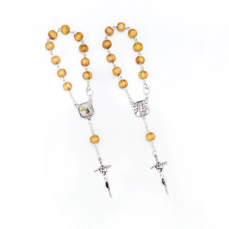 Dziesiątka różańca z drewnianych koralików