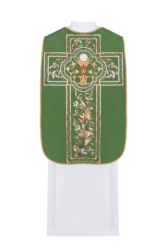 Ornat rzymski zielony z haftem kielicha eucharystycznego – pełny widok