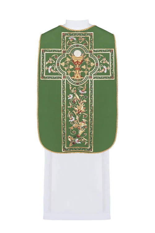 Ornat rzymski zielony z haftem kielicha eucharystycznego – pełny widok