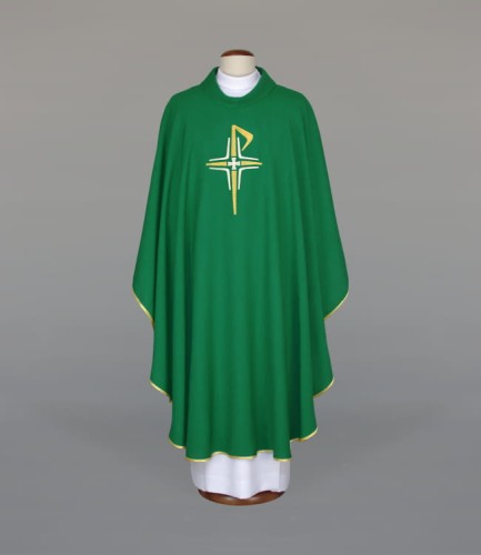 Ornat zielony zdobiony haftem – wariant II