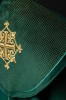 Kapa liturgiczna zielona z aksamitnym pasem i haftowanym krzyżem – detal przedniego pasa