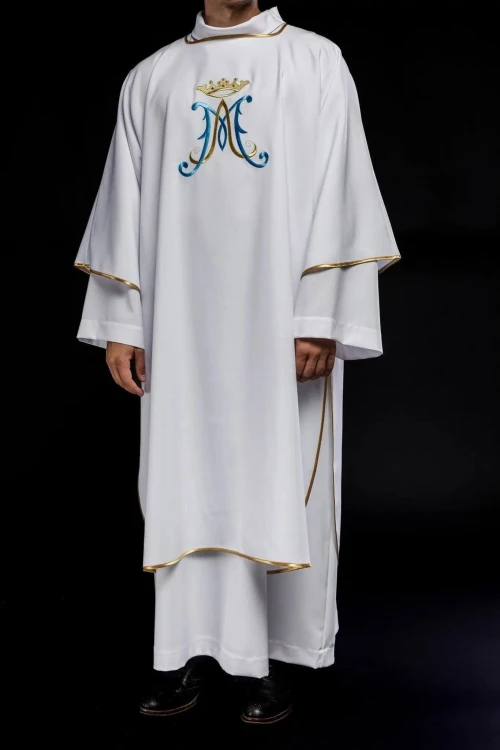 Dalmatyka liturgiczna z dopasowaną stułą wewnętrzną