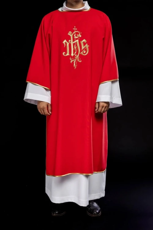 Dalmatyka liturgiczna czerwona z haftem IHS – główne zdobienie
