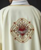 Dalmatyka liturgiczna ecru z motywem Serca Maryi – widok z boku