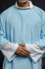 Dalmatyka niebieska ze złotą lamówką – widok całej szaty