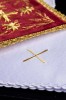 Komplet kielichowy aksamitny z haftowanym motywem kielicha eucharystycznego w kolorze czerwonym – palka i elementy zestawu